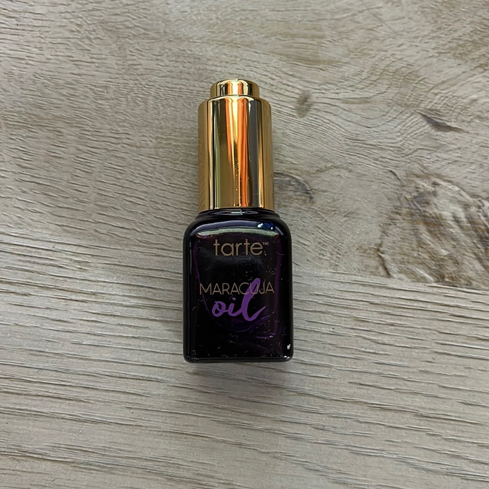 Tarte Maracuja Oil